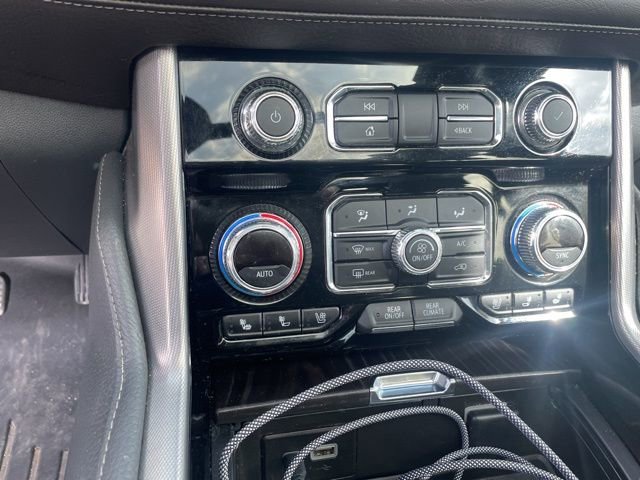 Used 2022 GMC Yukon Denali image 18