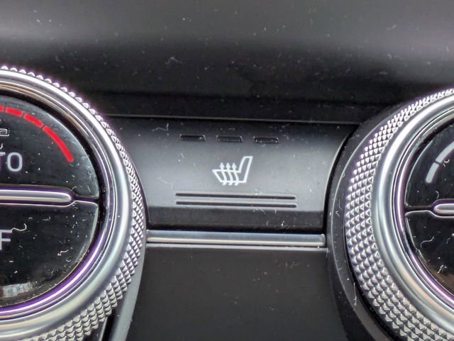 Used 2023 Genesis G70 3.3T image 24