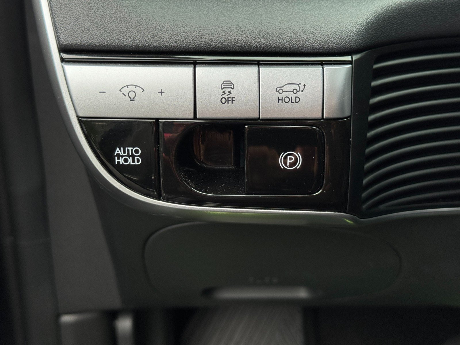 Used 2022 Hyundai Ioniq 5 SEL RWD image 16