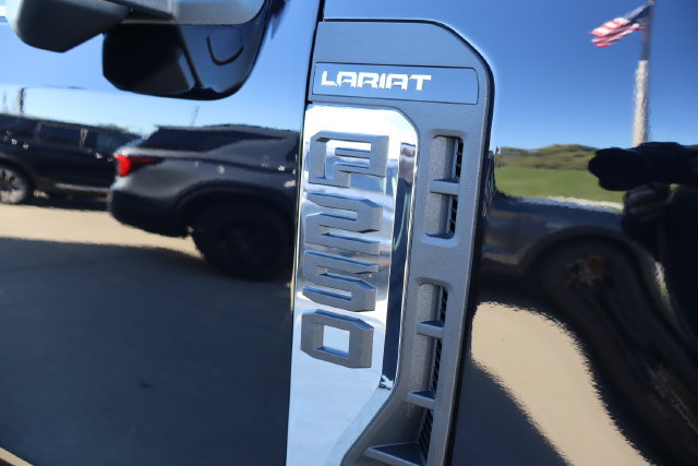 New 2027 Ford F250 Lariat w/ Tremor Off-Road Package AWD/4WD image 10