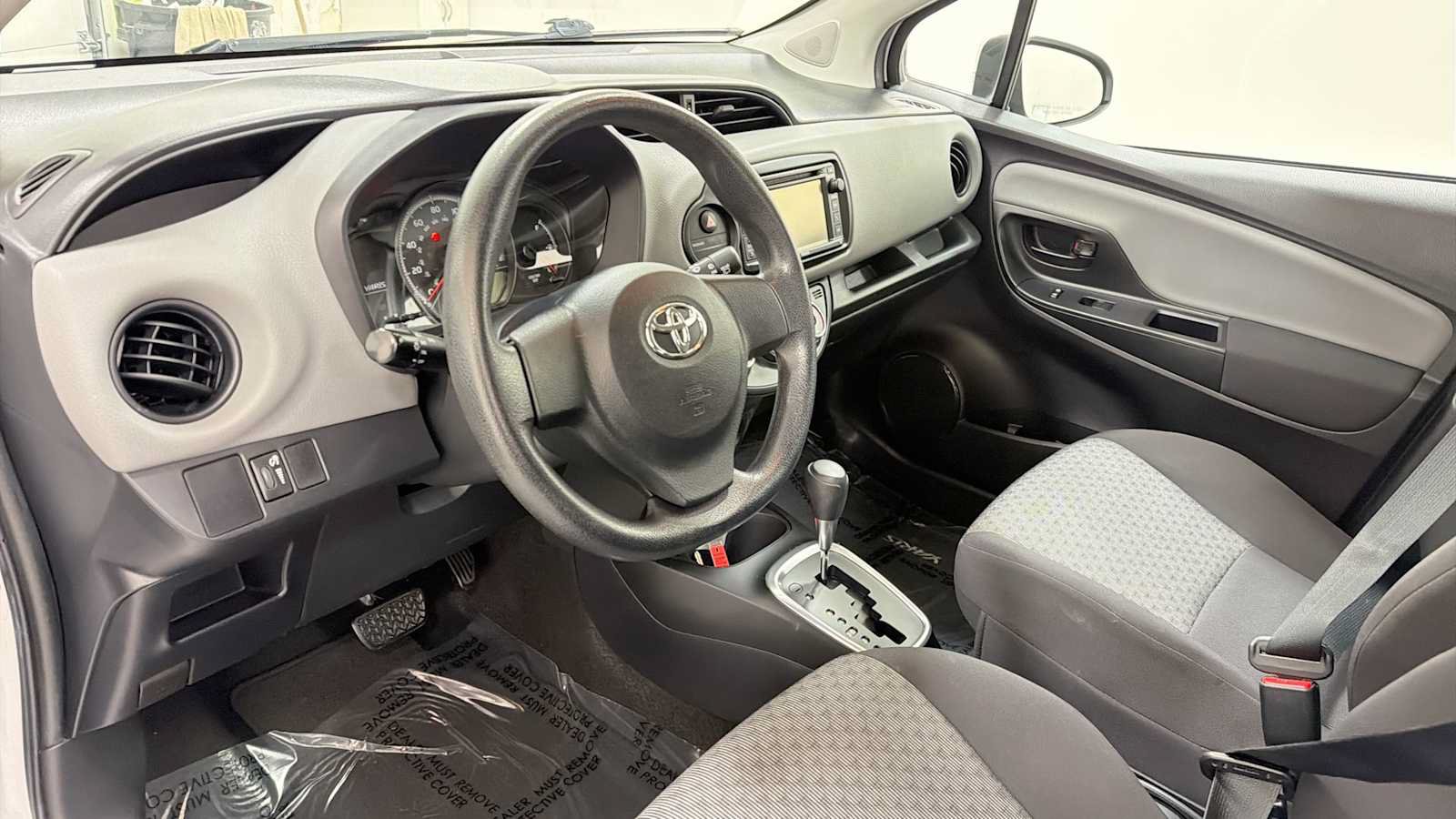 Used 2015 Toyota Yaris L FWD image 12