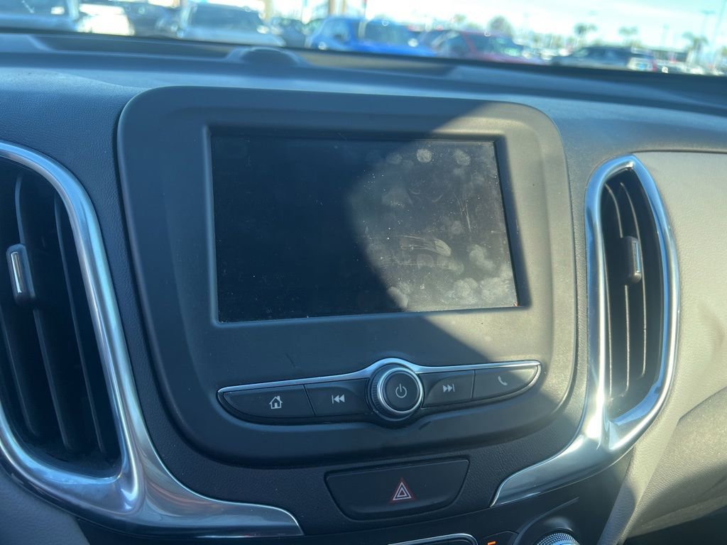 Used 2021 Chevrolet Equinox LS w/ LS Convenience Package image 20