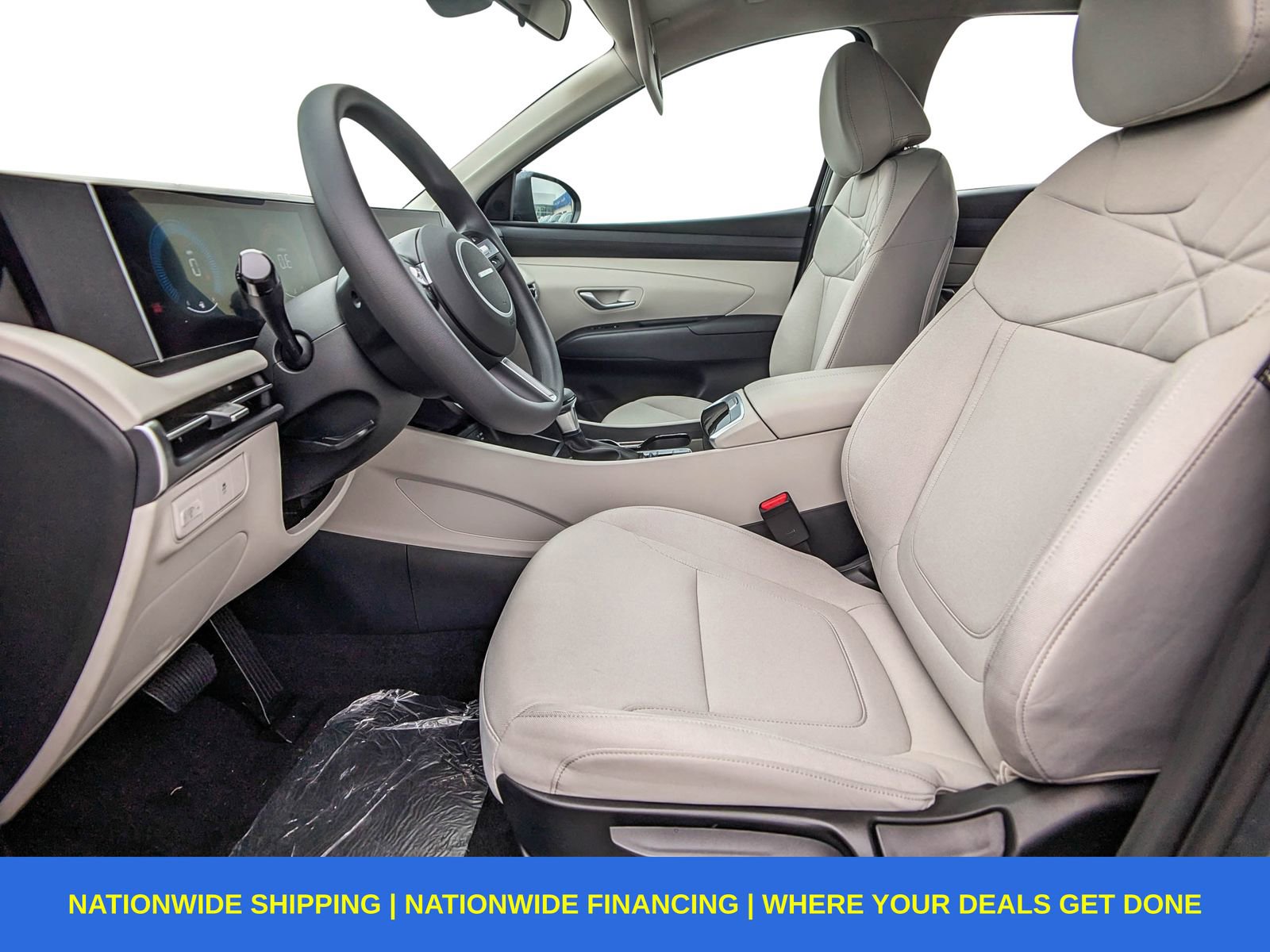 New 2026 Hyundai Tucson SE image 18