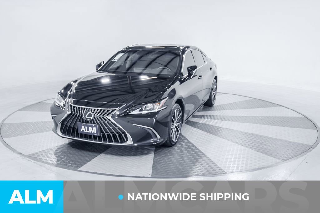 Used 2024 Lexus ES 300h w/ Premium Package image 2