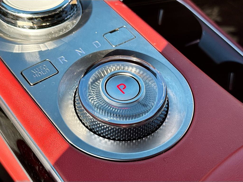 Used 2024 Genesis GV70 3.5T Sport w/ Sport Prestige Package image 17