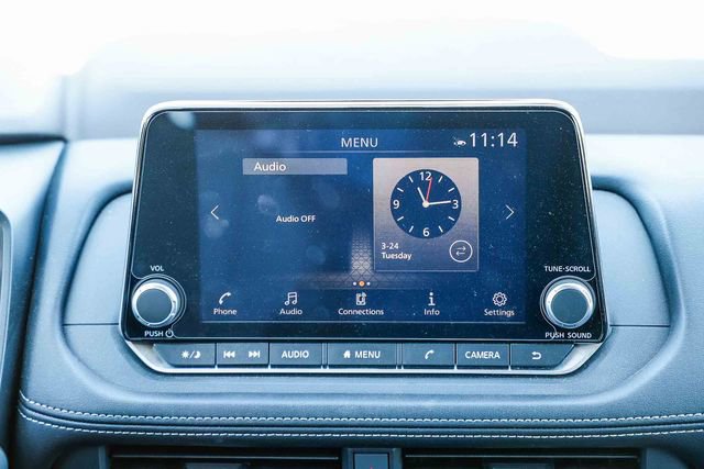 Used 2023 Nissan Rogue SV image 13