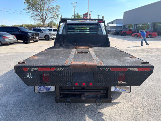 Used 2013 Ford F550 2WD Crew Cab Super Duty w/ Payload Upgrade Pkg image 5