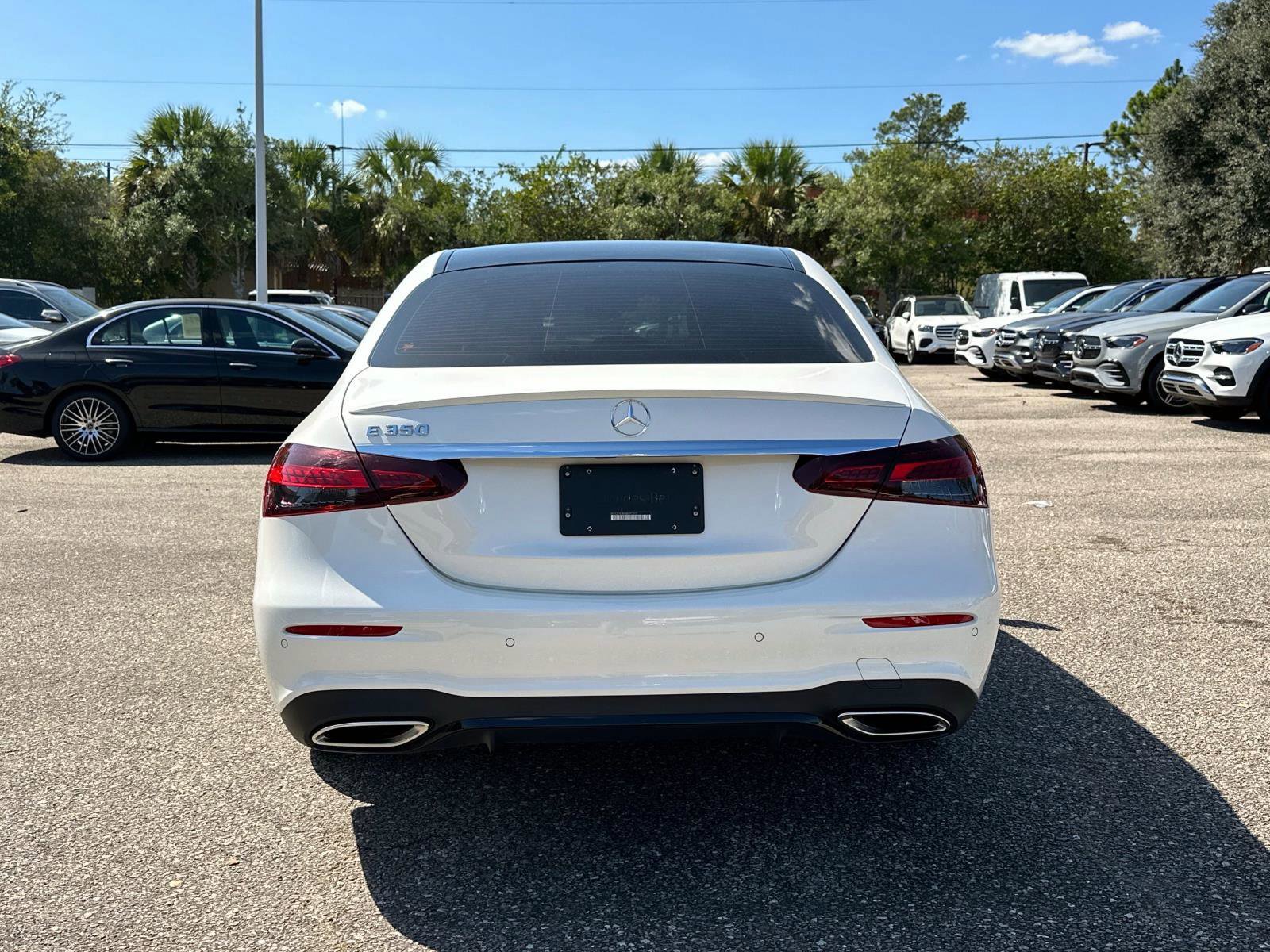 Certified 2022 Mercedes-Benz E 350 Sedan image 4