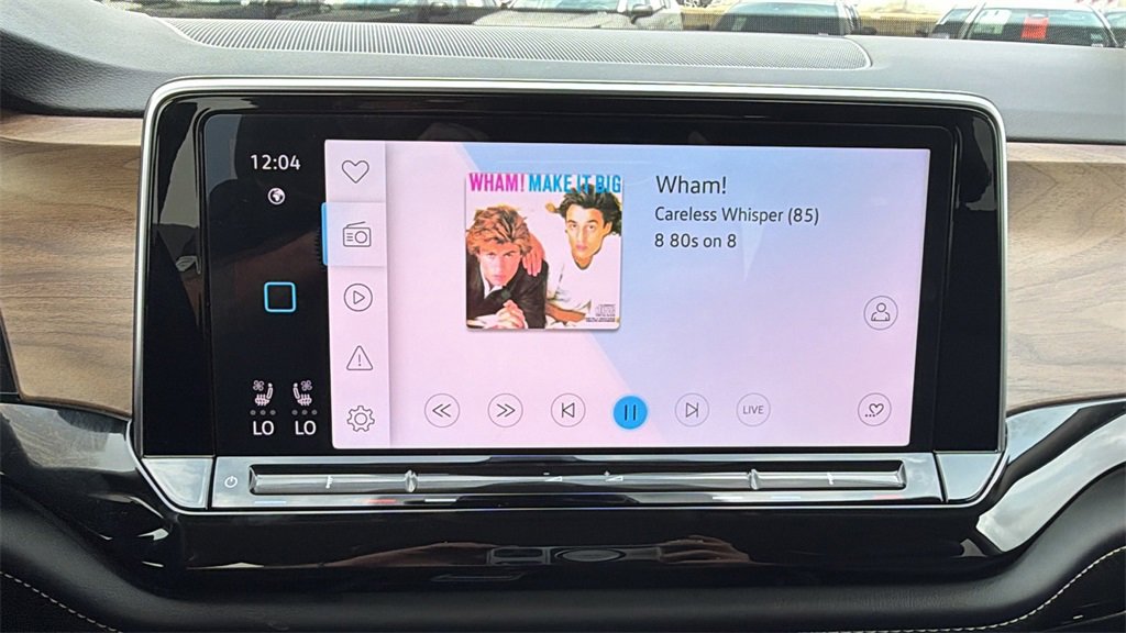 Used 2025 Volkswagen Atlas SE image 26