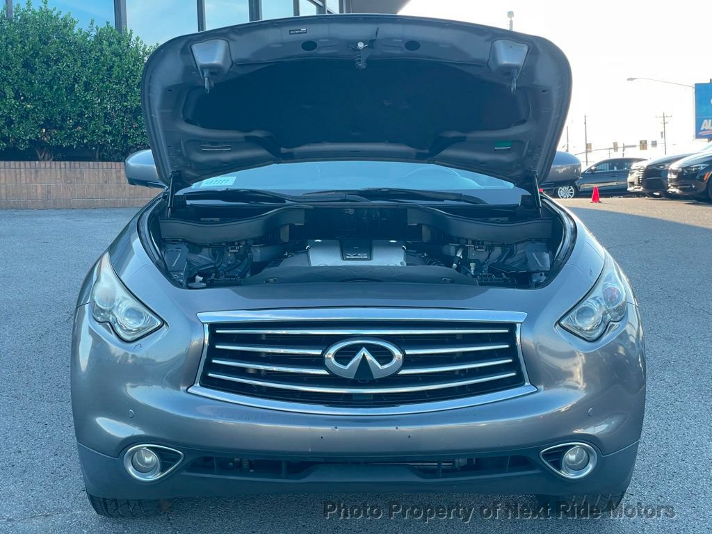 Used 2015 INFINITI QX70 AWD w/ Premium Package image 25