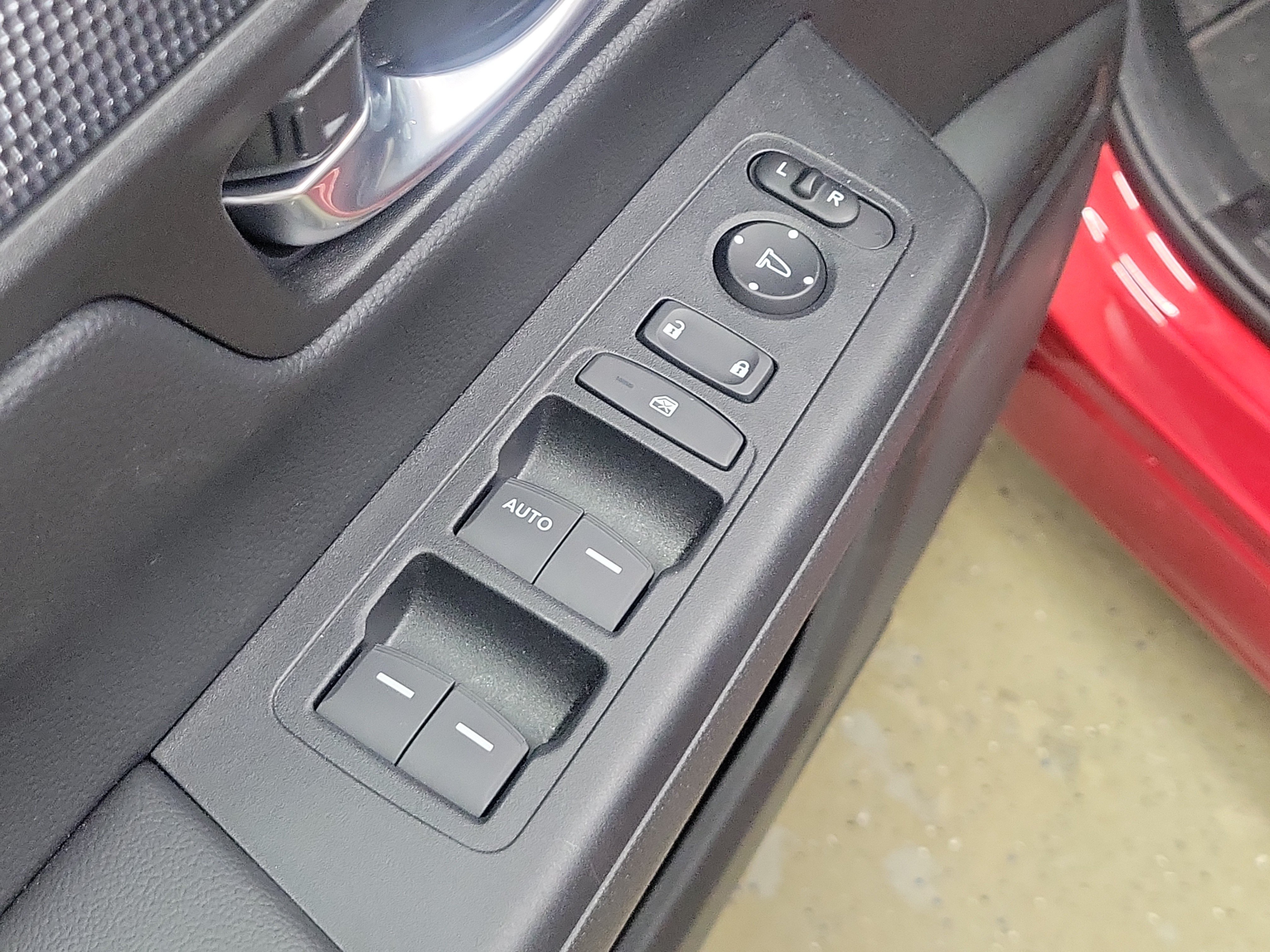 Used 2026 Honda CR-V LX image 19