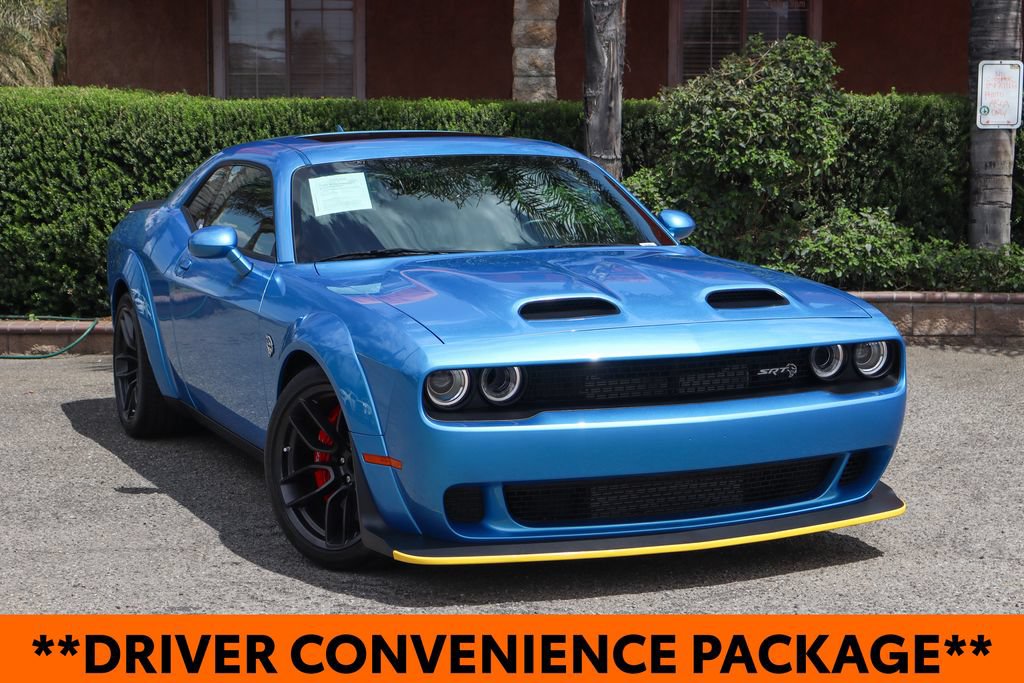 Used 2023 Dodge Challenger SRT Hellcat RWD image 2