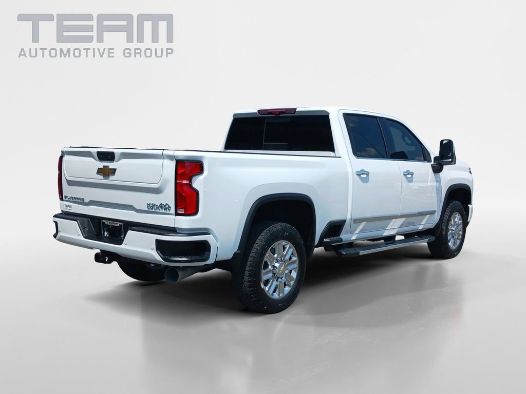 Used 2024 Chevrolet Silverado 2500 High Country w/ High Country Premium Package AWD/4WD image 7