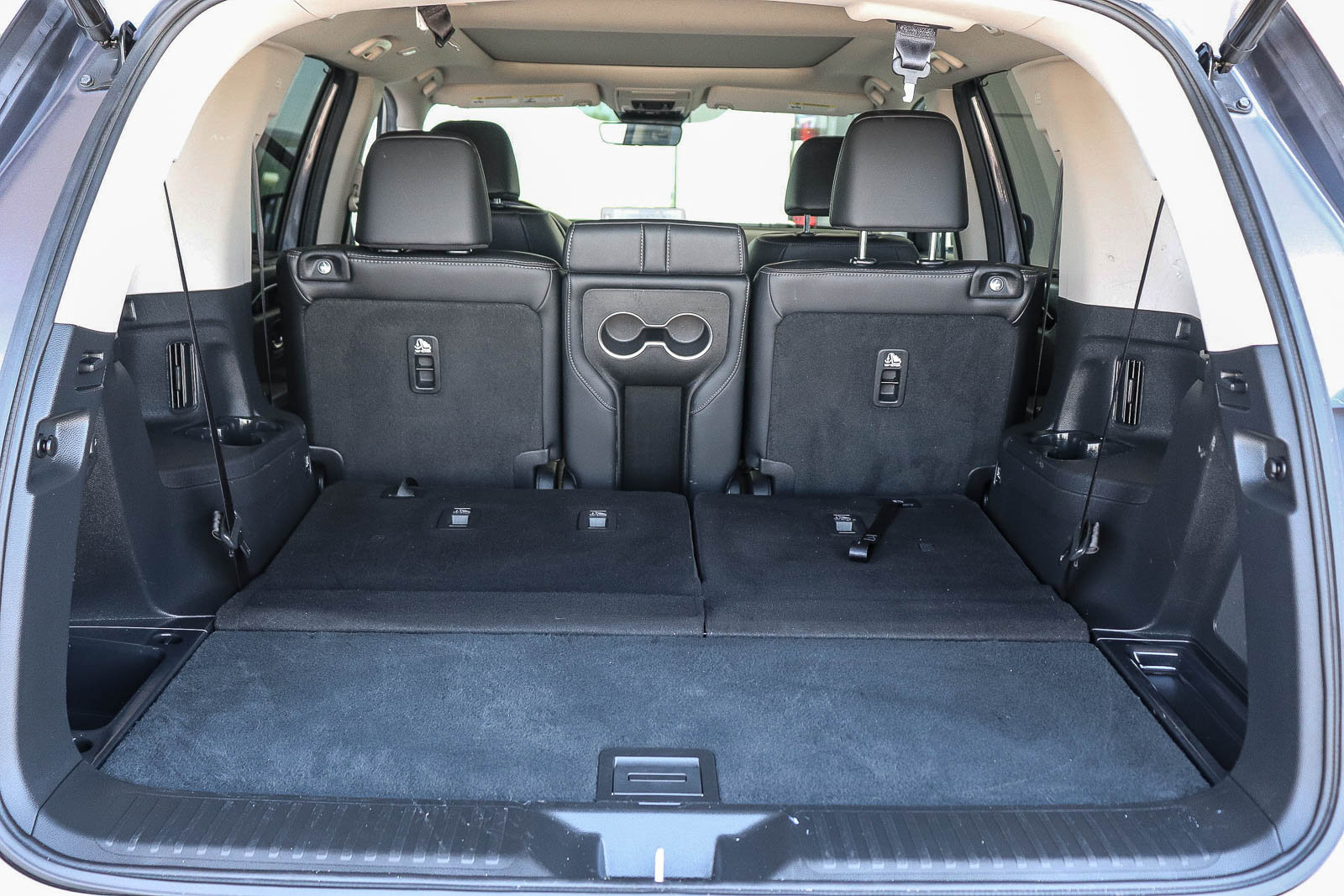 Certified 2025 Honda Pilot Touring image 31