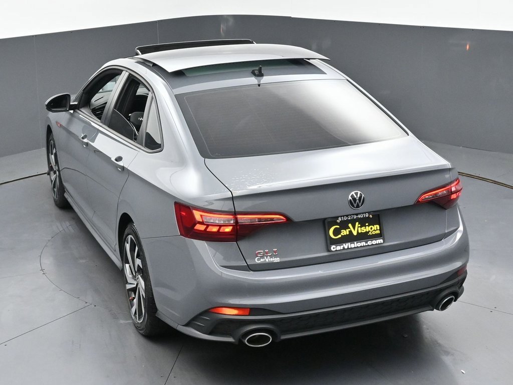 Used 2024 Volkswagen Jetta GLI Autobahn image 43