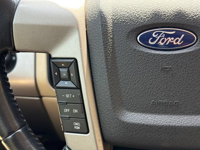 Used 2017 Ford Expedition Limited w/ Equipment Group 301A RWD image 32