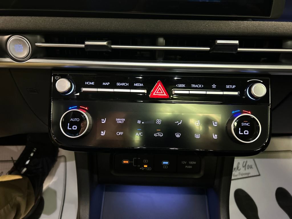 New 2026 Hyundai Tucson Limited AWD/4WD image 17