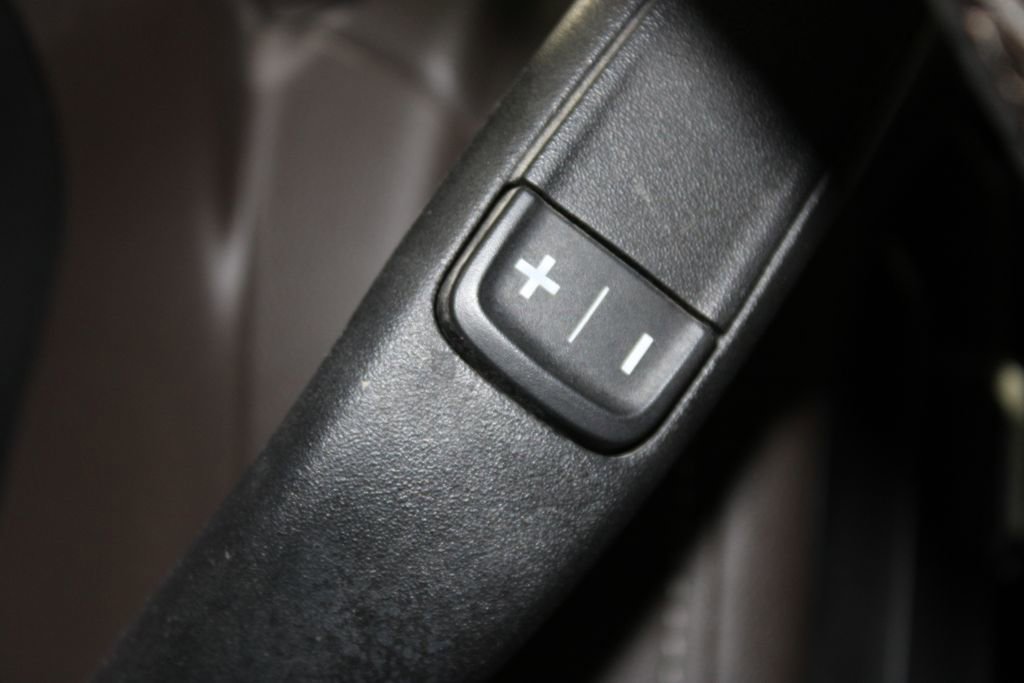 Used 2022 Chevrolet Silverado 1500 LTZ AWD/4WD image 31