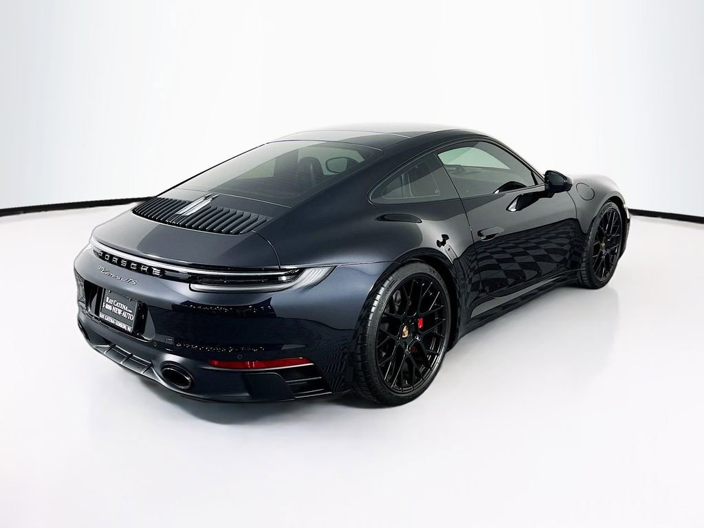 Certified 2024 Porsche 911 Carrera GTS image 9