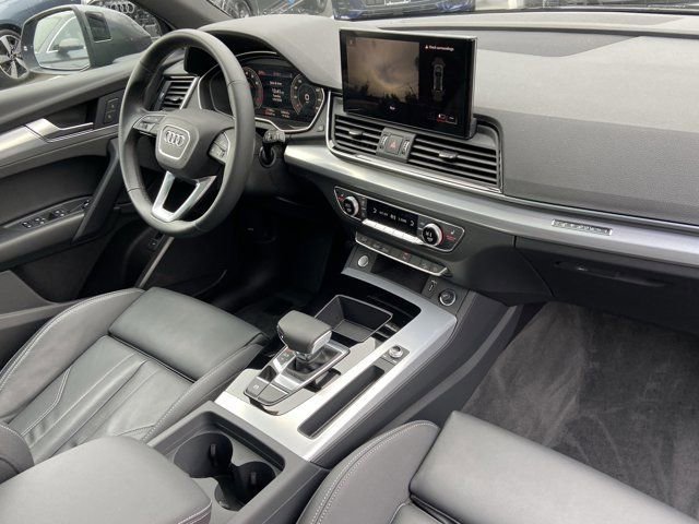 Certified 2024 Audi Q5 2.0T Premium w/ Summer of Audi Package image 26