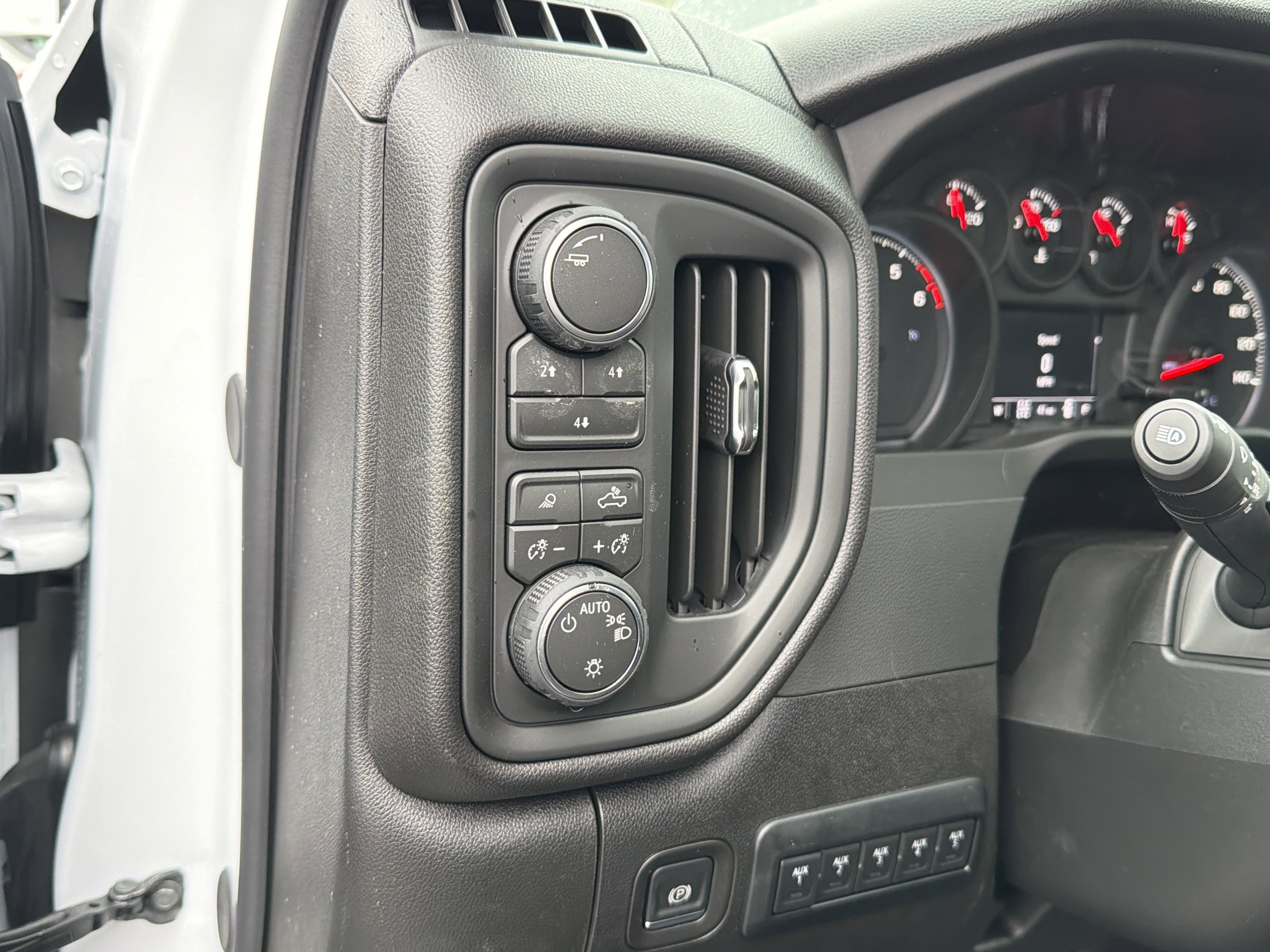 New 2026 Chevrolet Silverado 2500 W/T w/ WT Convenience Package AWD/4WD image 16