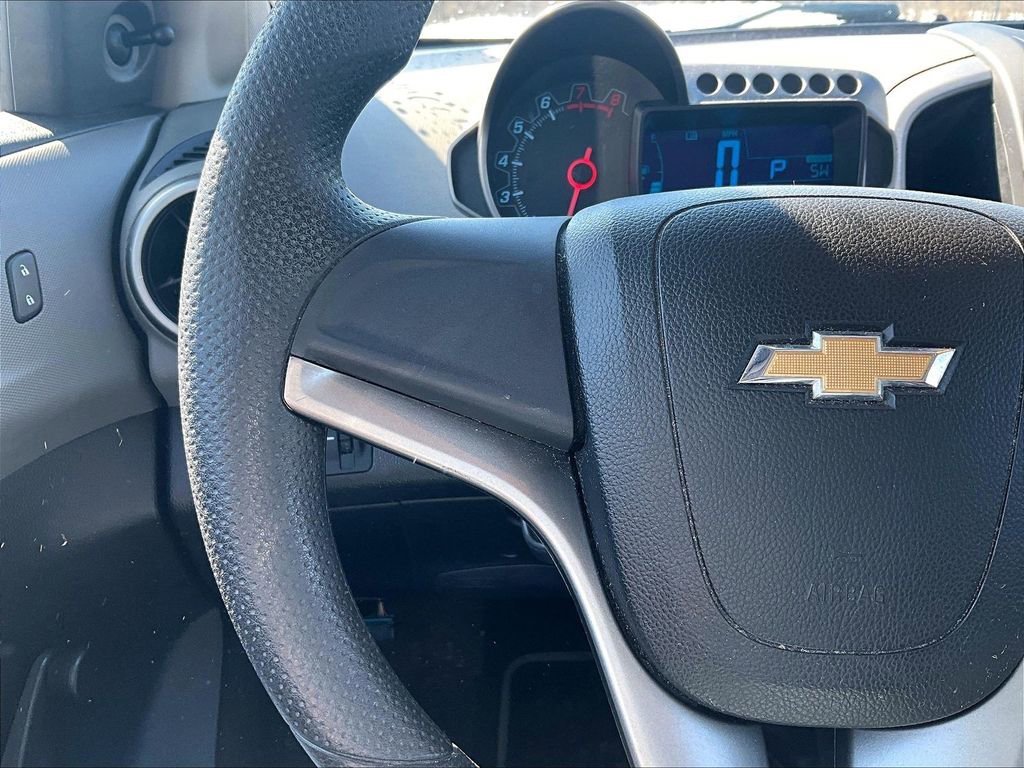Used 2015 Chevrolet Sonic LS image 15