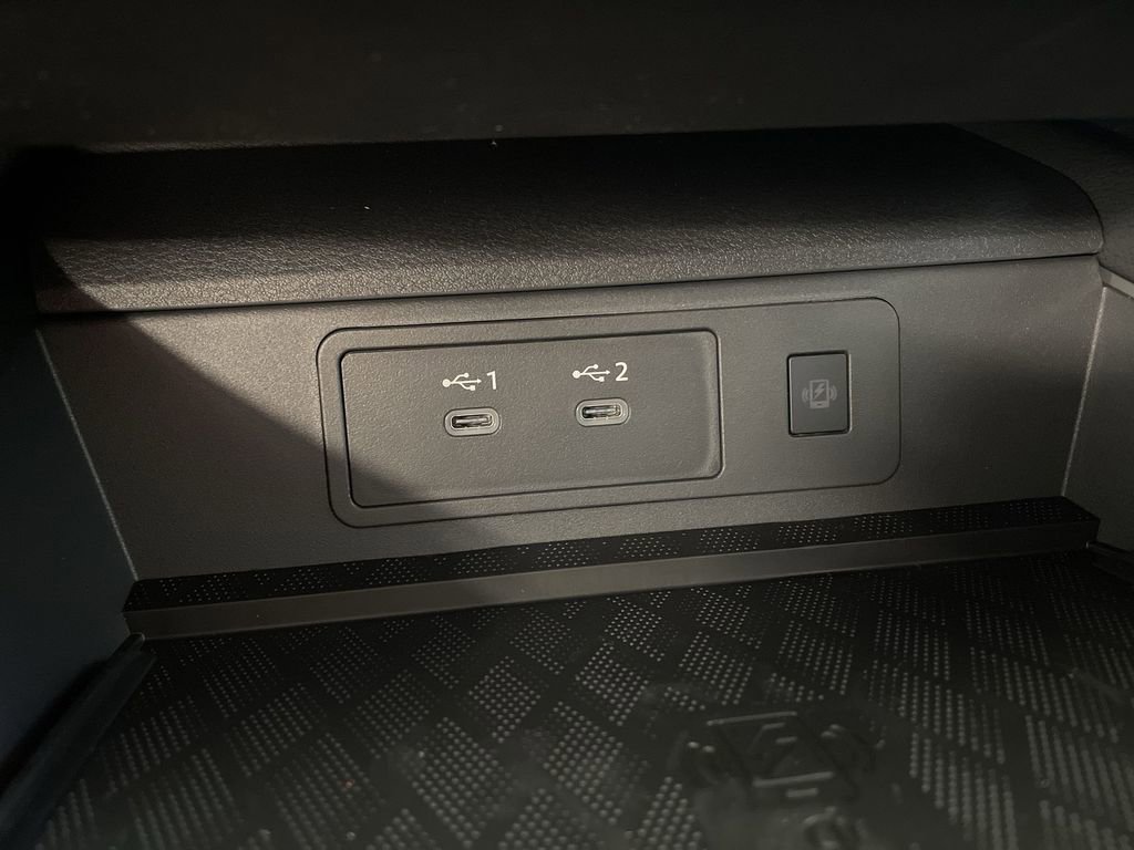 Certified 2025 Nissan Murano SV image 28