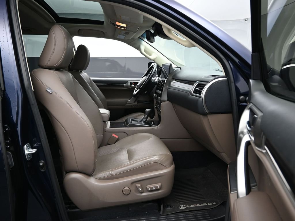 Used 2022 Lexus GX 460 Luxury image 35