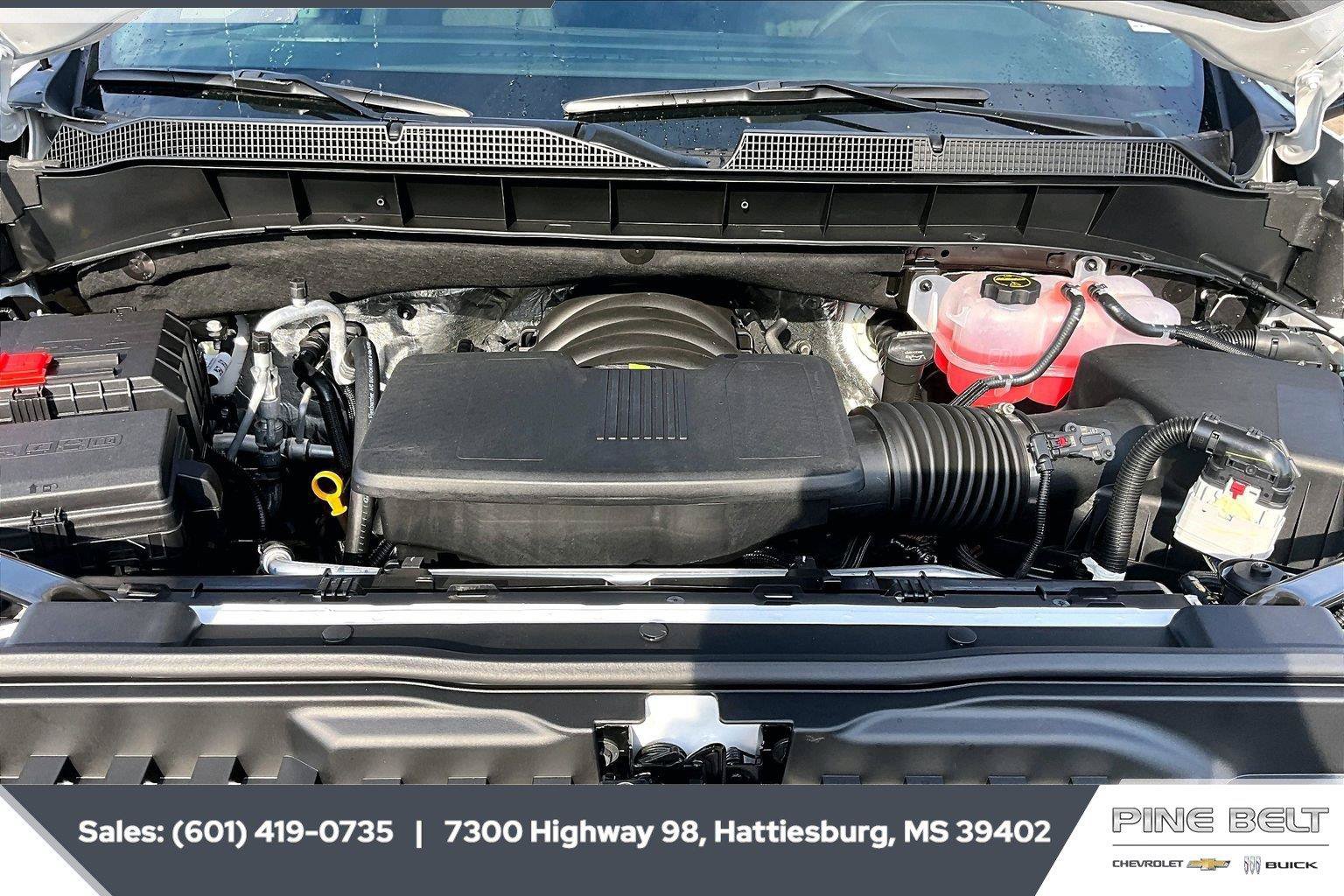New 2026 Chevrolet Silverado 1500 LT w/ Z71 Off-Road Package AWD/4WD image 9