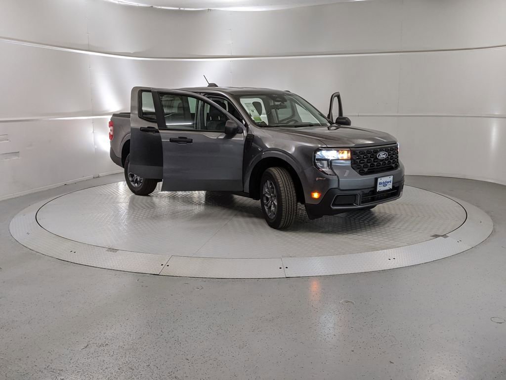 New 2026 Ford Maverick XLT image 7