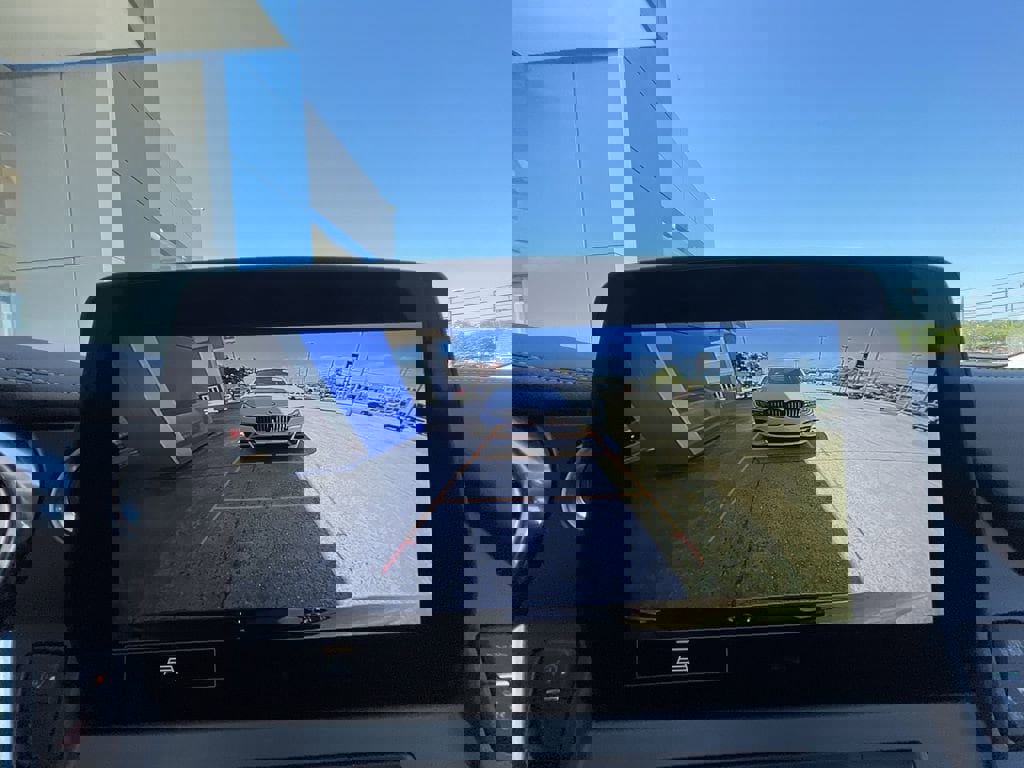 Certified 2025 Chevrolet Blazer LT w/ Midnight/Sport Edition FWD image 14