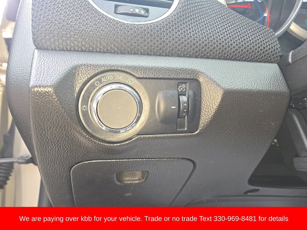Used 2015 Chevrolet Cruze LT FWD image 11
