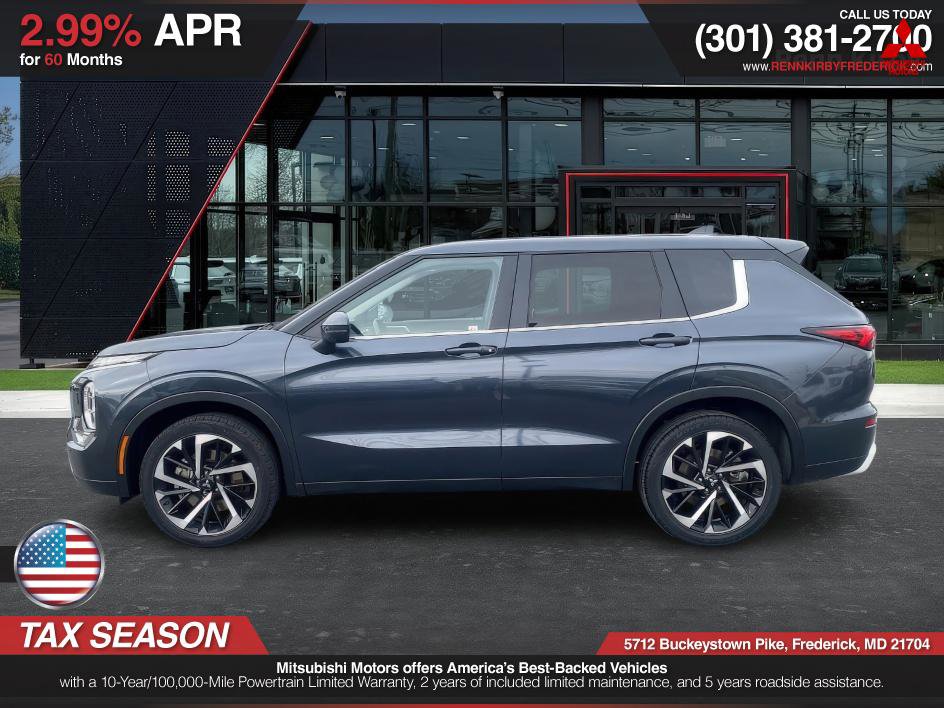 Used 2024 Mitsubishi Outlander SE image 4