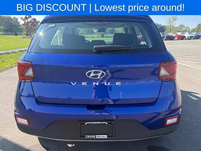 Used 2025 Hyundai Venue SEL FWD image 10