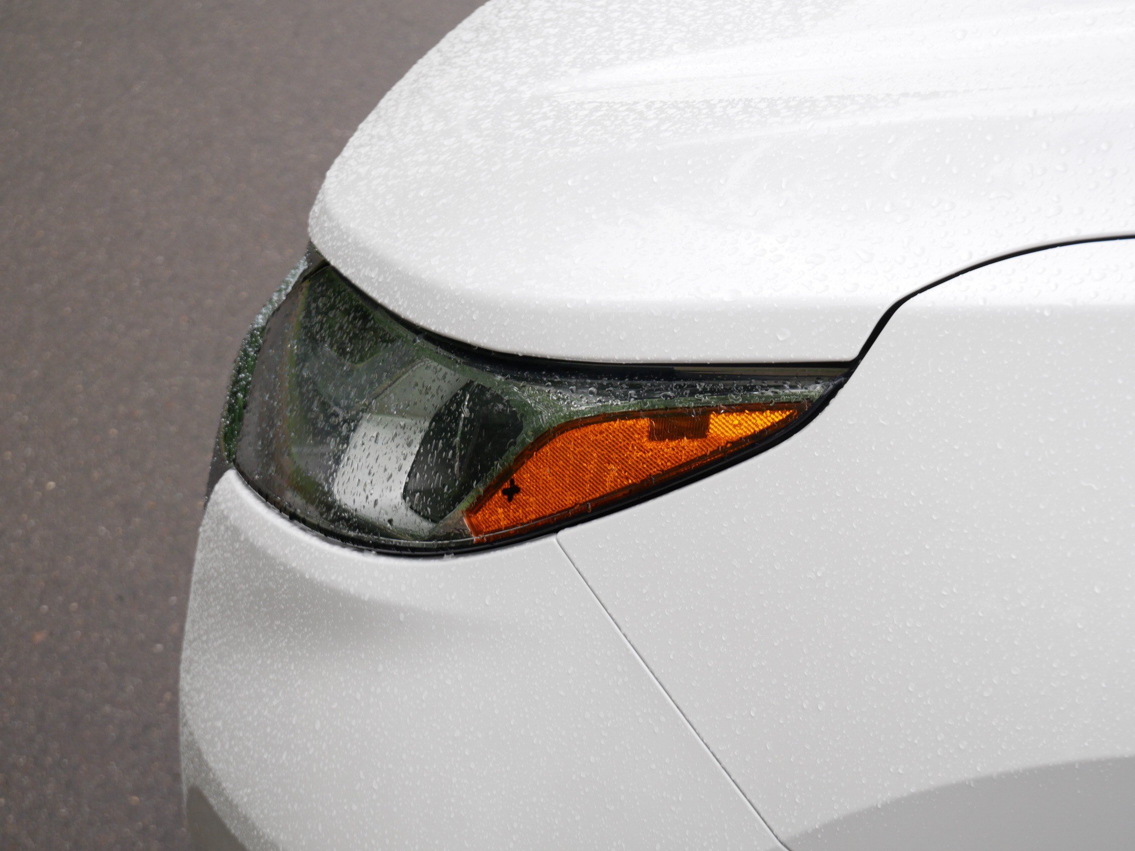 Used 2018 Chevrolet Equinox Premier AWD/4WD image 16