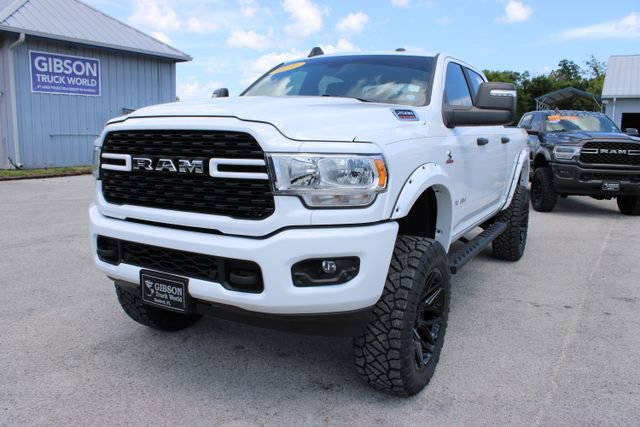 Used 2024 RAM 2500 Big Horn w/ Off Road Package AWD/4WD image 3