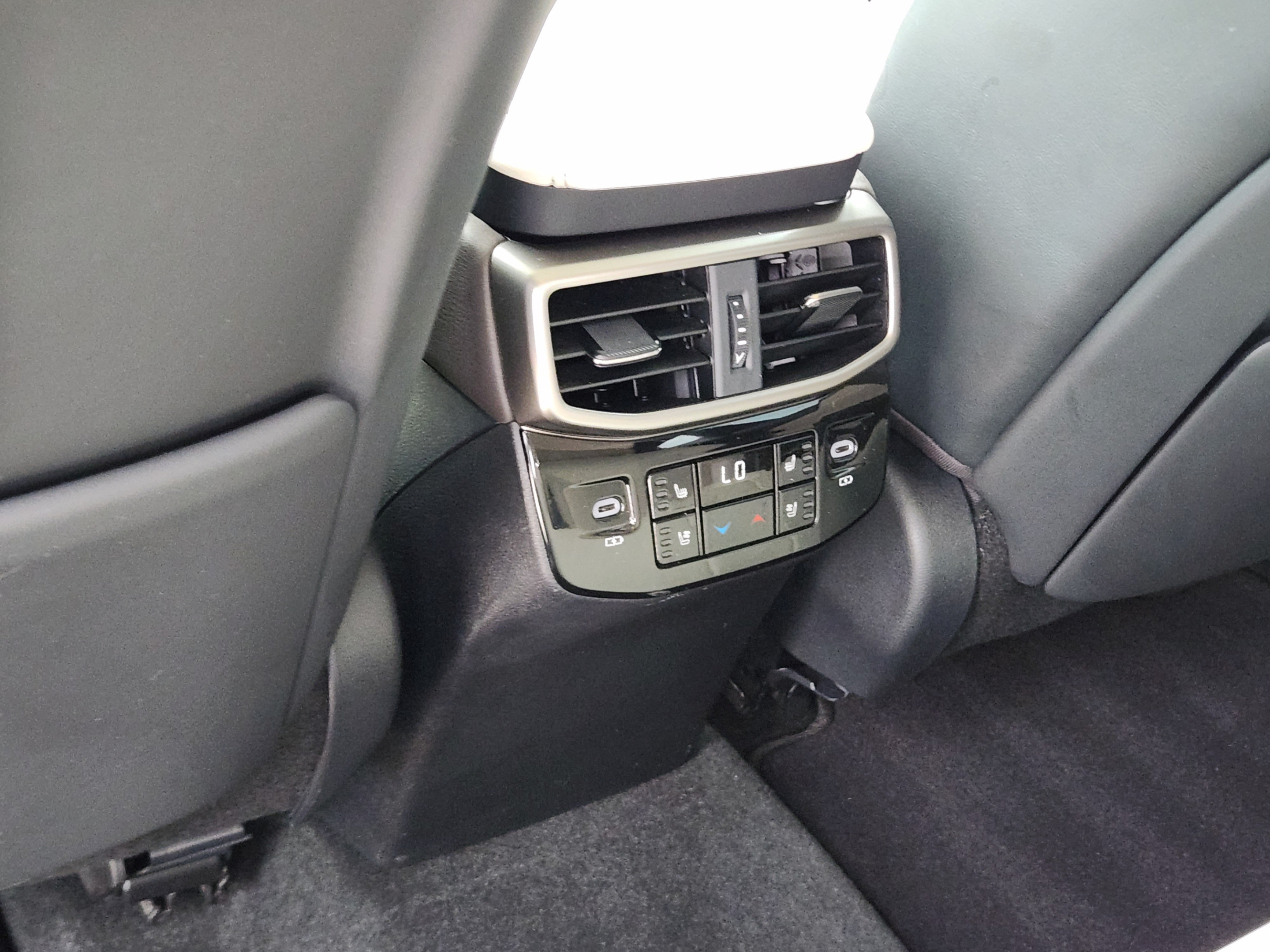 Certified 2023 Lexus RX 350 FWD w/ Cold Area Package image 24