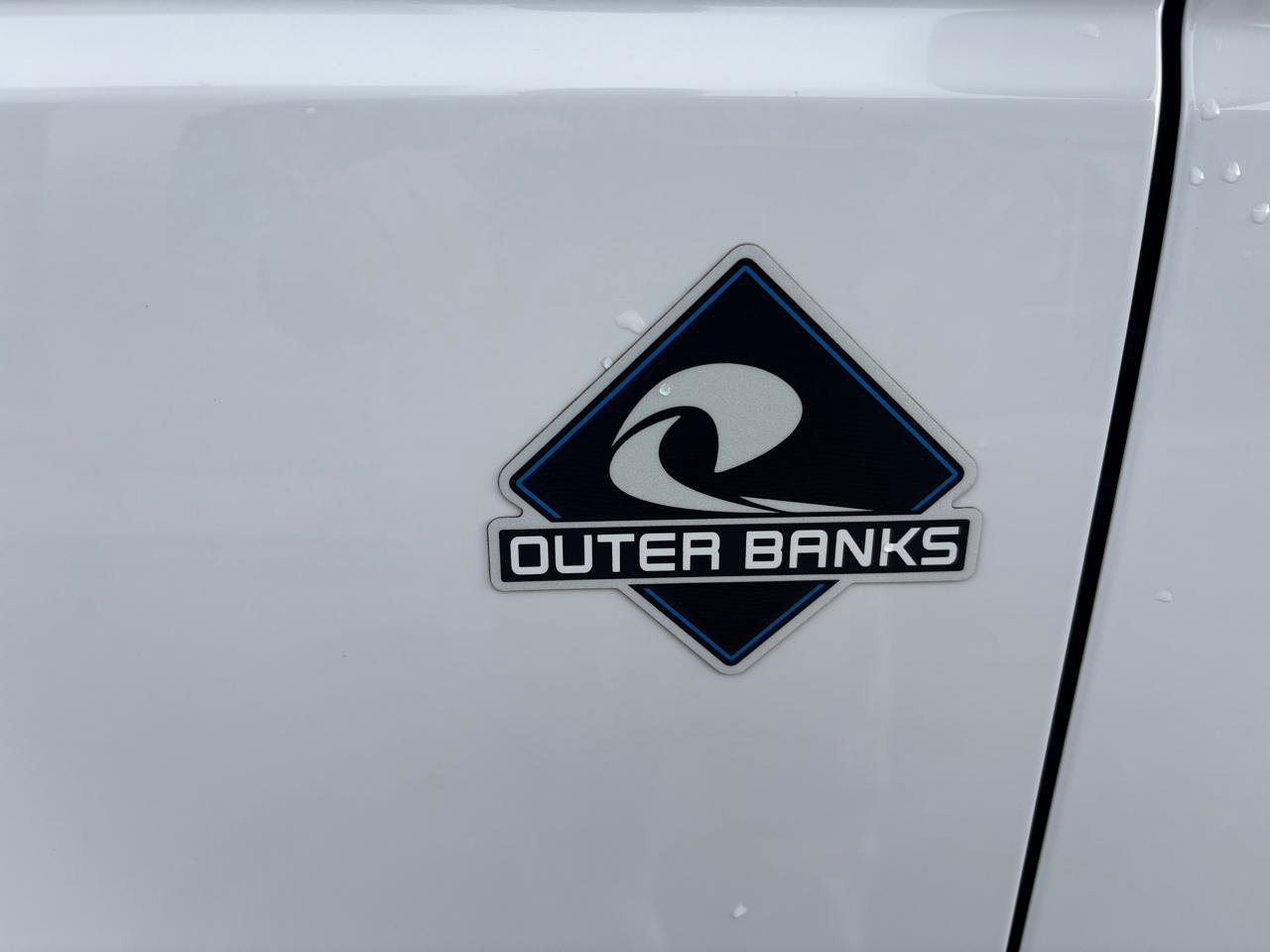Used 2025 Ford Bronco Outer Banks image 7