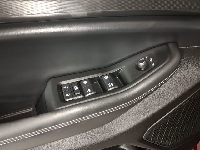 Used 2024 Jeep Grand Cherokee Altitude image 10