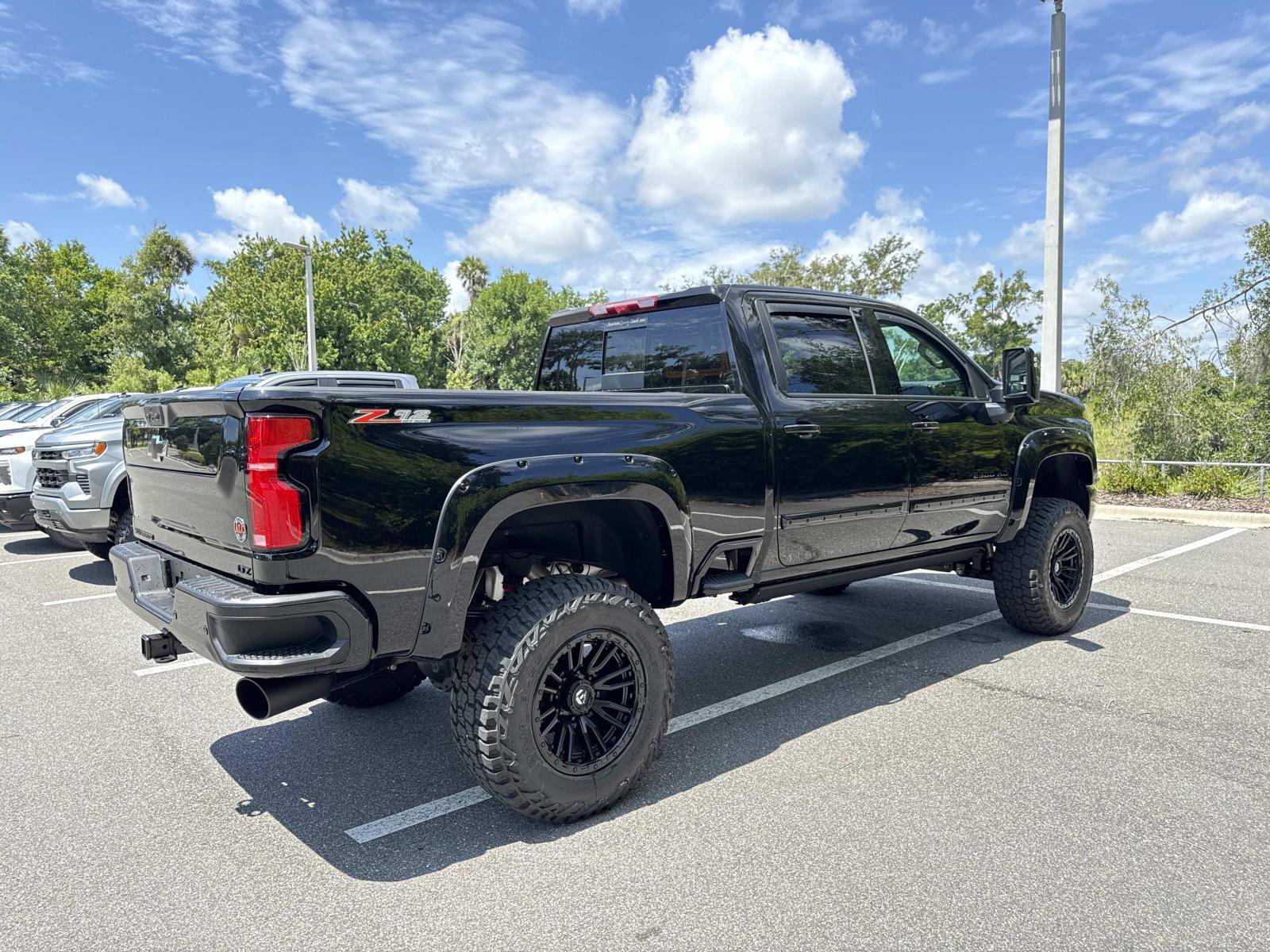 New 2026 Chevrolet Silverado 2500 LTZ w/ LTZ Plus Package AWD/4WD image 3