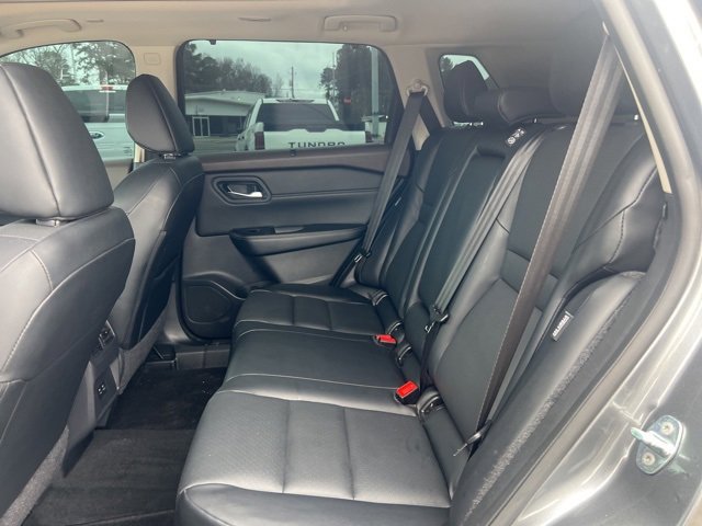 Used 2023 Nissan Rogue SV w/ SV Premium Package image 18