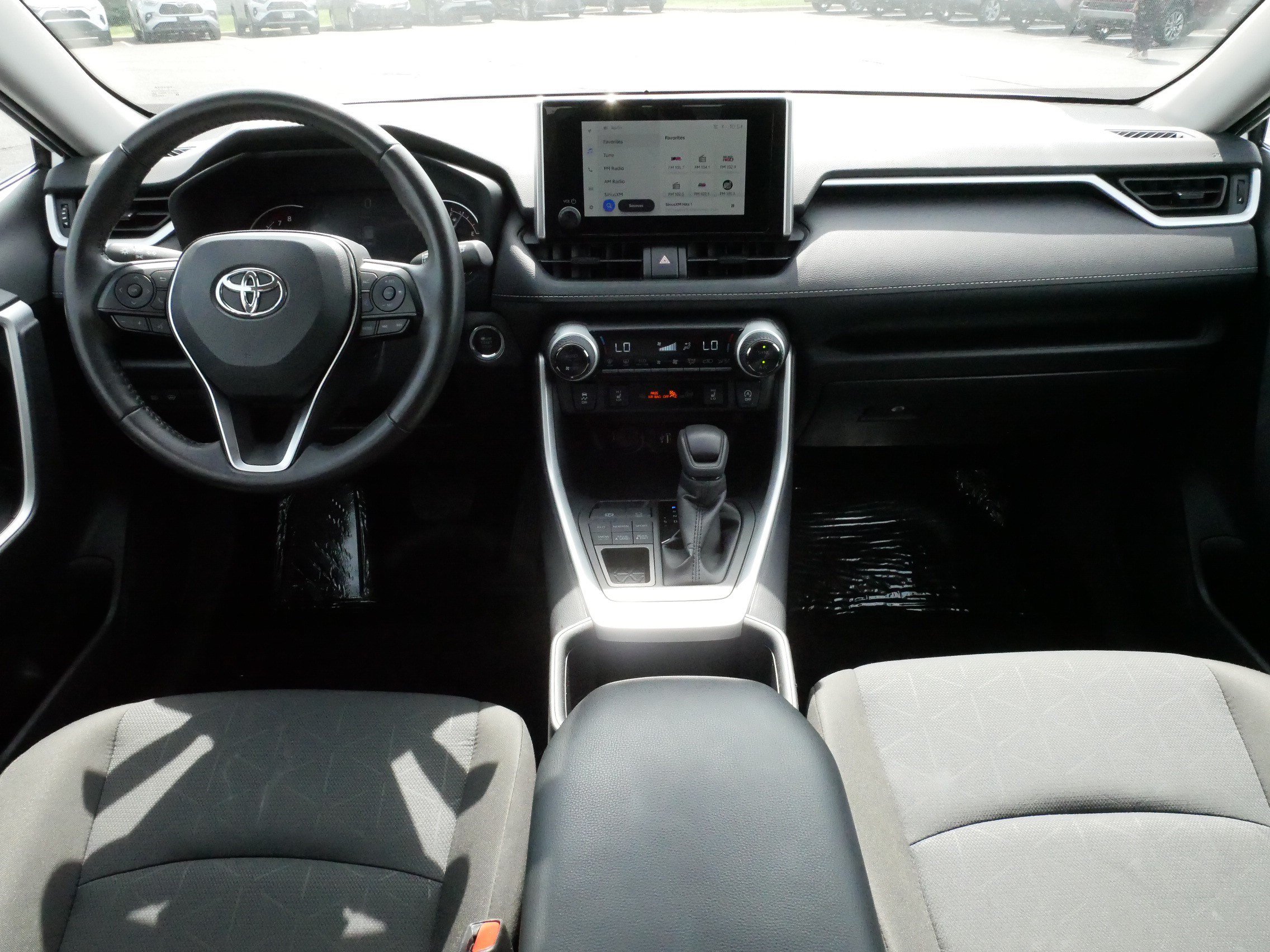 Certified 2025 Toyota RAV4 XLE w/ Weather Package AWD/4WD image 10