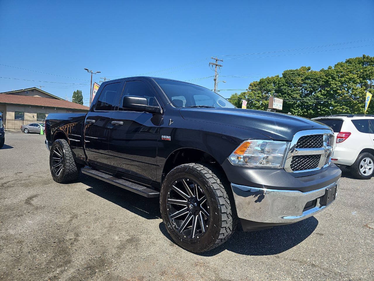 Used 2015 RAM 1500 ST w/ SXT Appearance Group AWD/4WD image 4