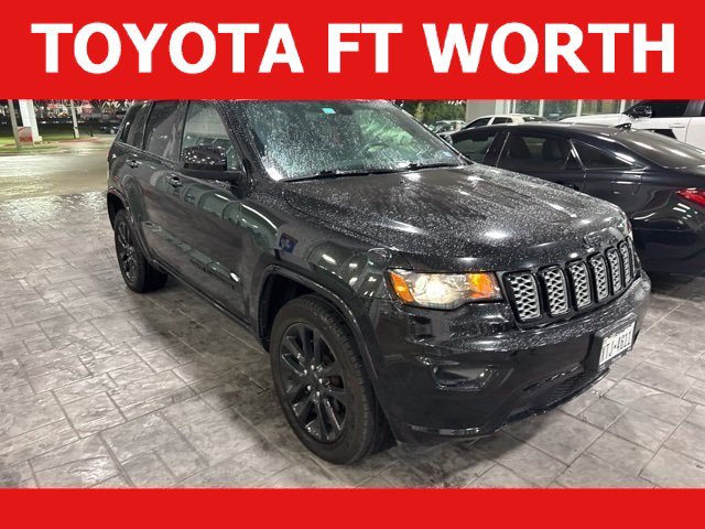 Used 2018 Jeep Grand Cherokee Altitude