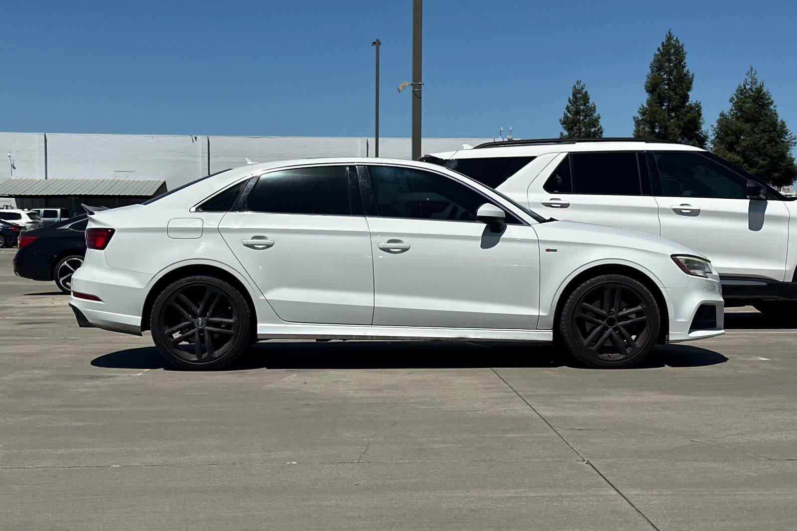 Used 2017 Audi A3 2.0T Premium Plus w/ Premium Plus Package AWD/4WD image 9