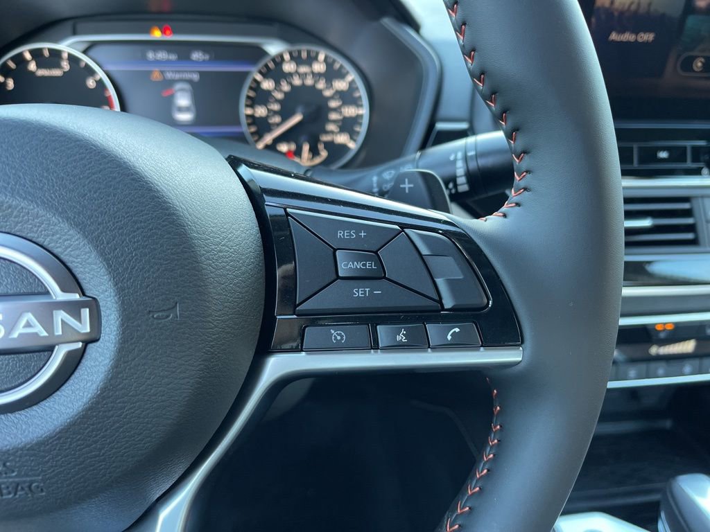 New 2025 Nissan Altima 2.5 SR w/ SR Premium Package image 15