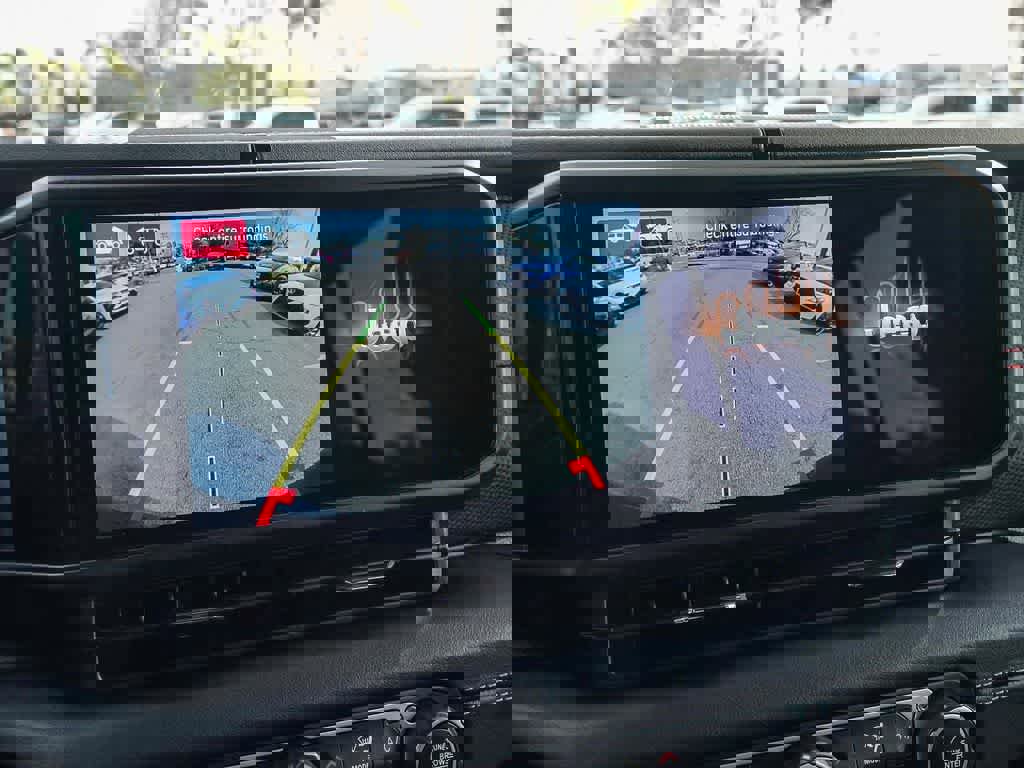 Certified 2025 Jeep Wrangler Unlimited Rubicon image 20