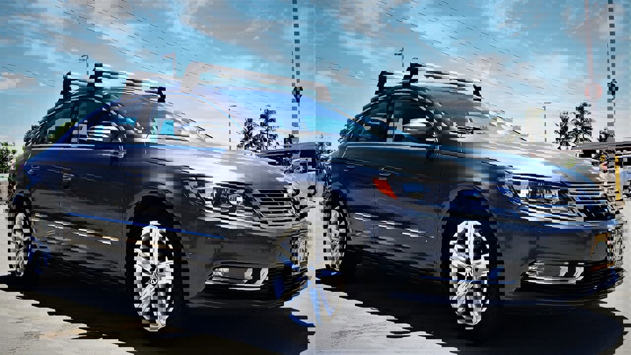 Used 2013 Volkswagen CC Sport image 4