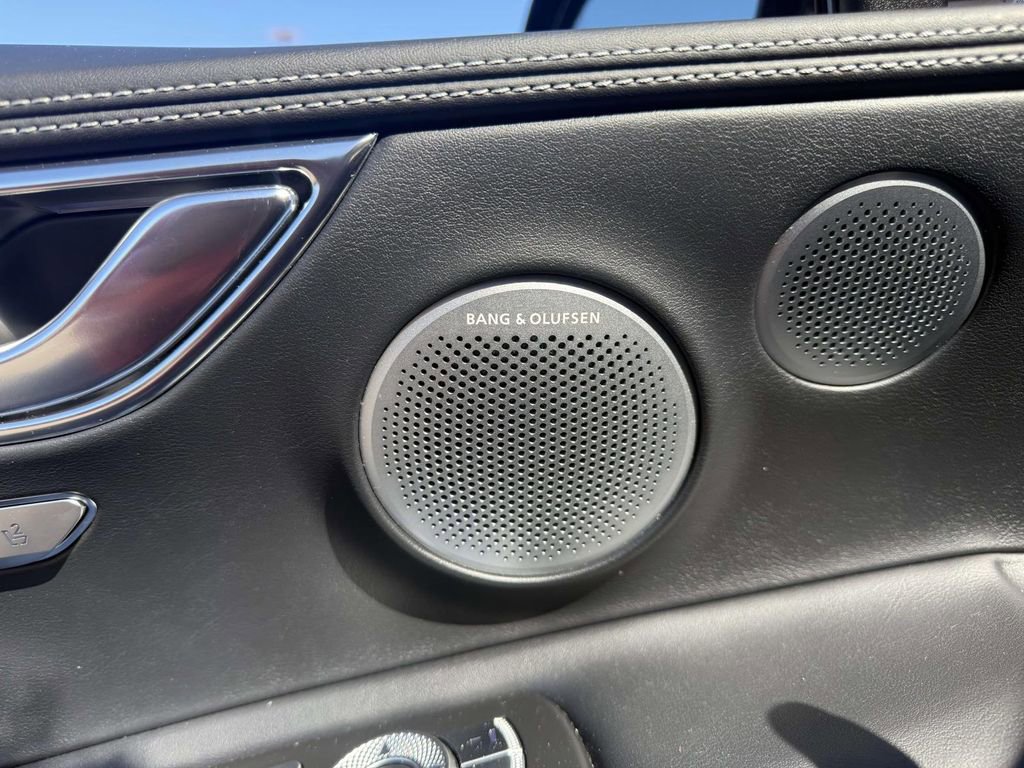 Used 2025 Genesis GV80 3.5T e-SC image 14