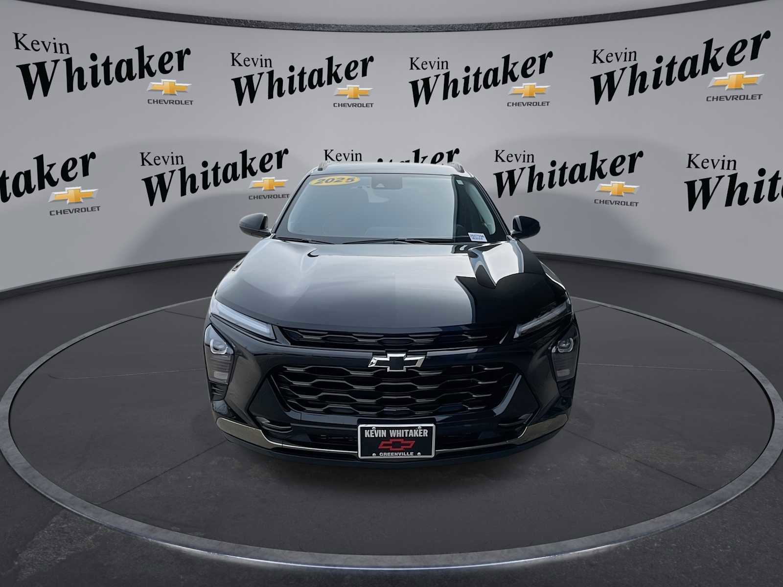 Used 2025 Chevrolet Trax ACTIV w/ Driver Confidence Package image 3